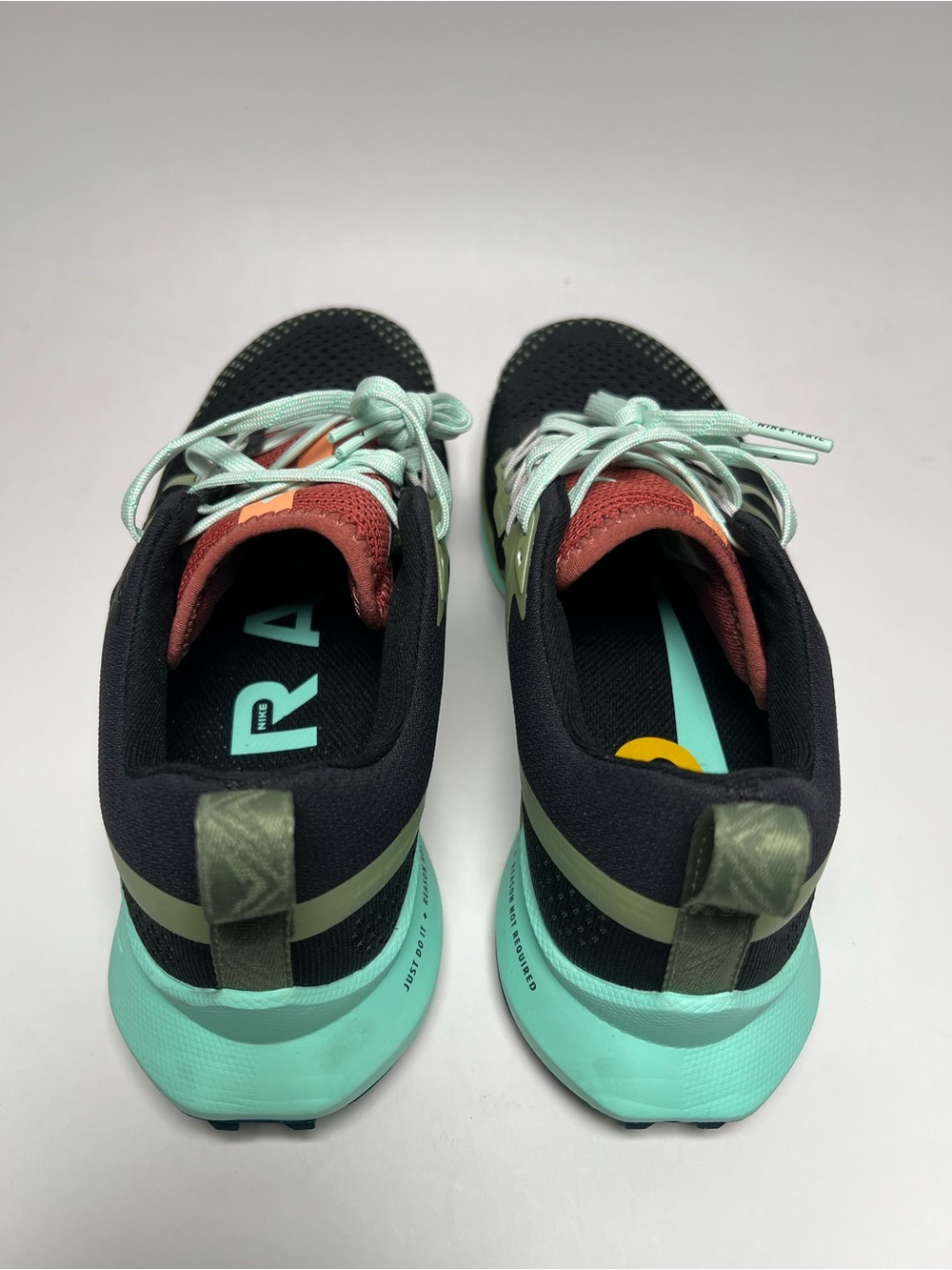 Nike React Pegasus Trail 4 Walking Hiking Shoes Black DJ6159-004 Women Sz 8 NEW - Picture 4 of 7
